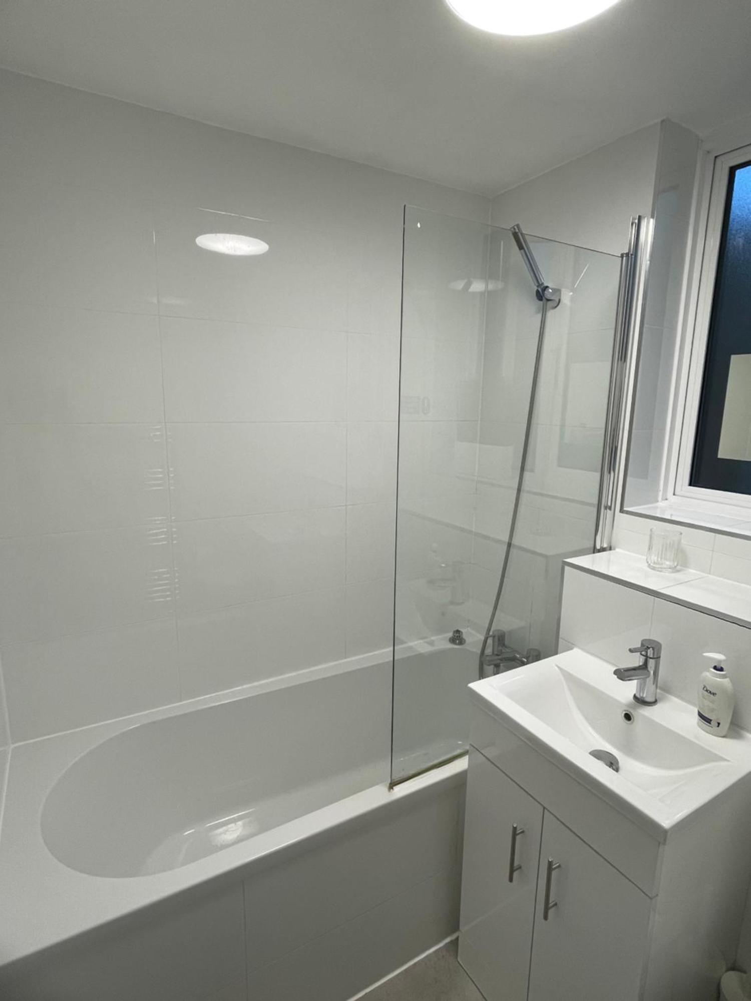 Lovely Double Rooms In Euston & Square In Central Лондон Экстерьер фото